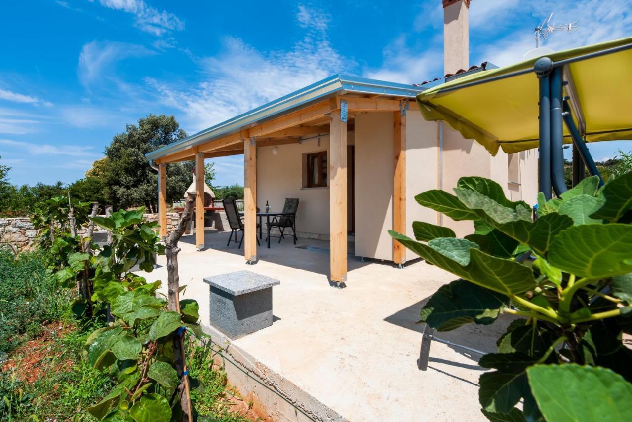 Casetta In Campagna Rovinj Eksteriør bilde